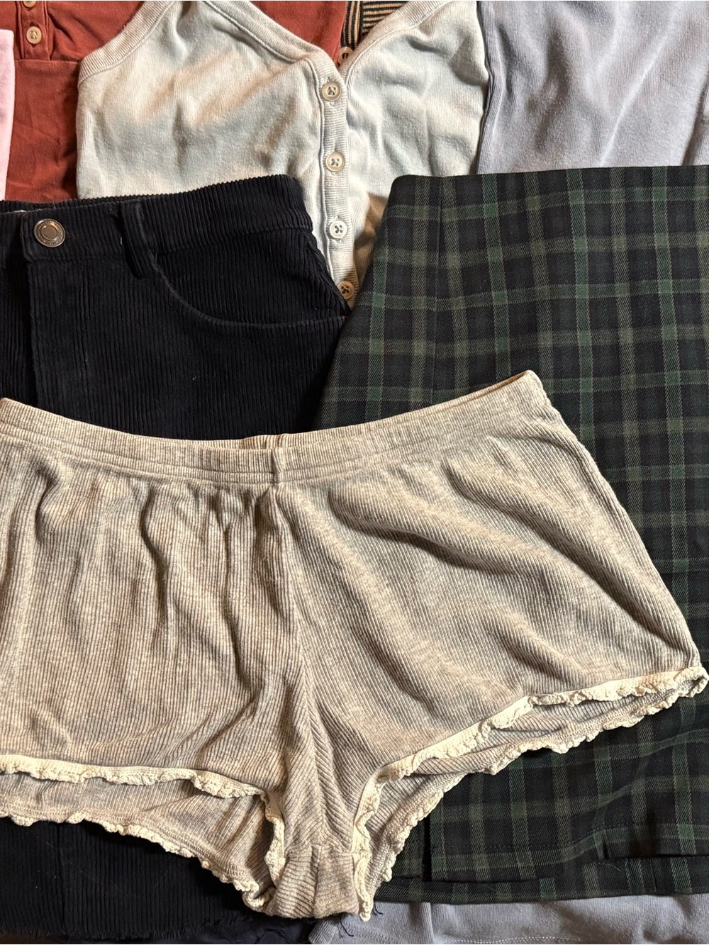 Brandy Melville Lot - Picture 2 of 11